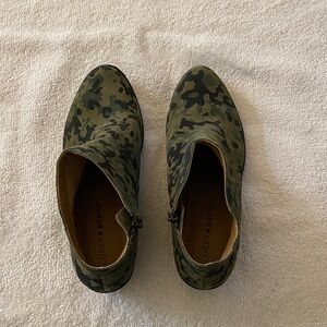Lucky Brand Green Camouflage Boots